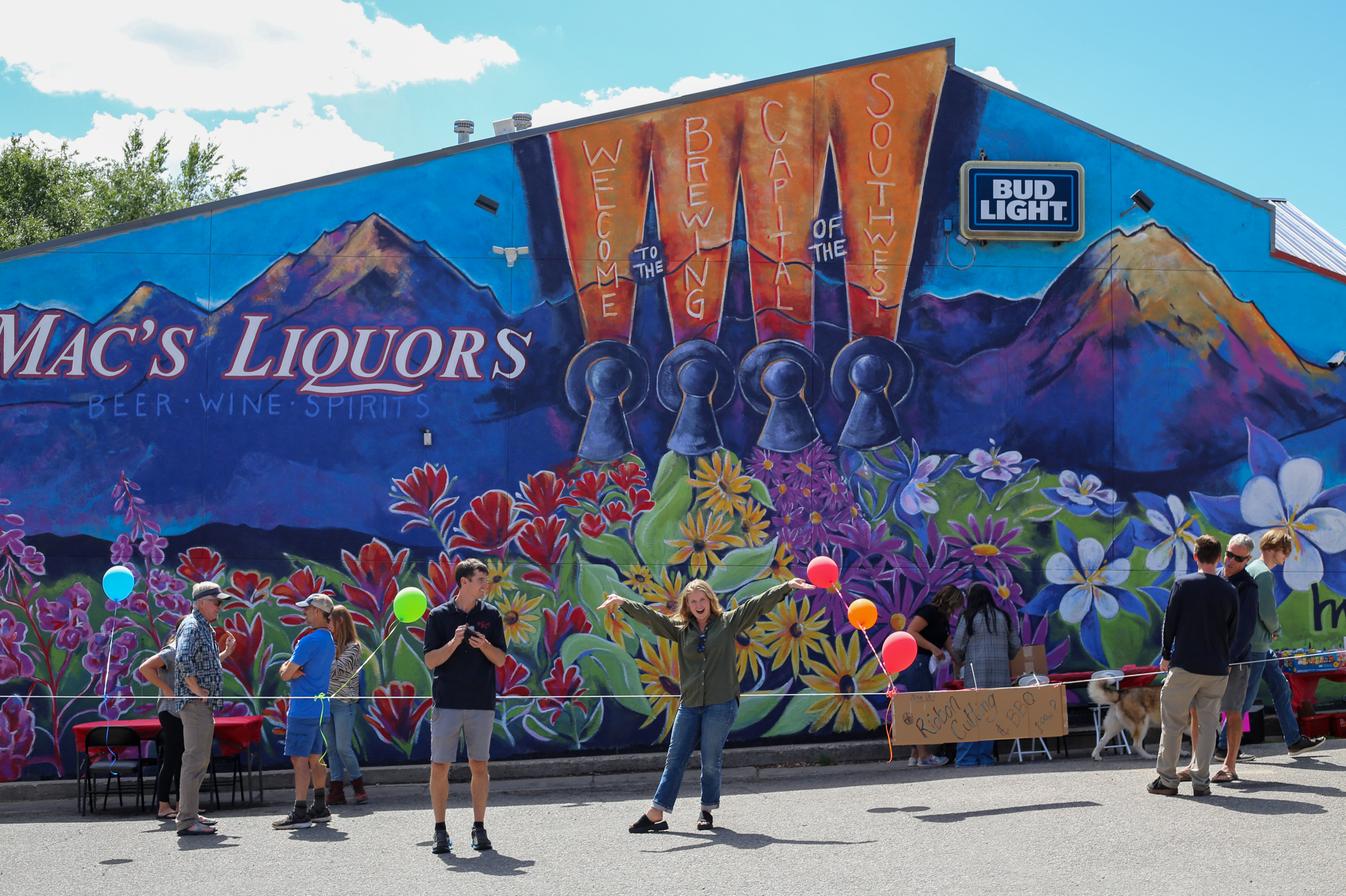 The mural ribbon cutting